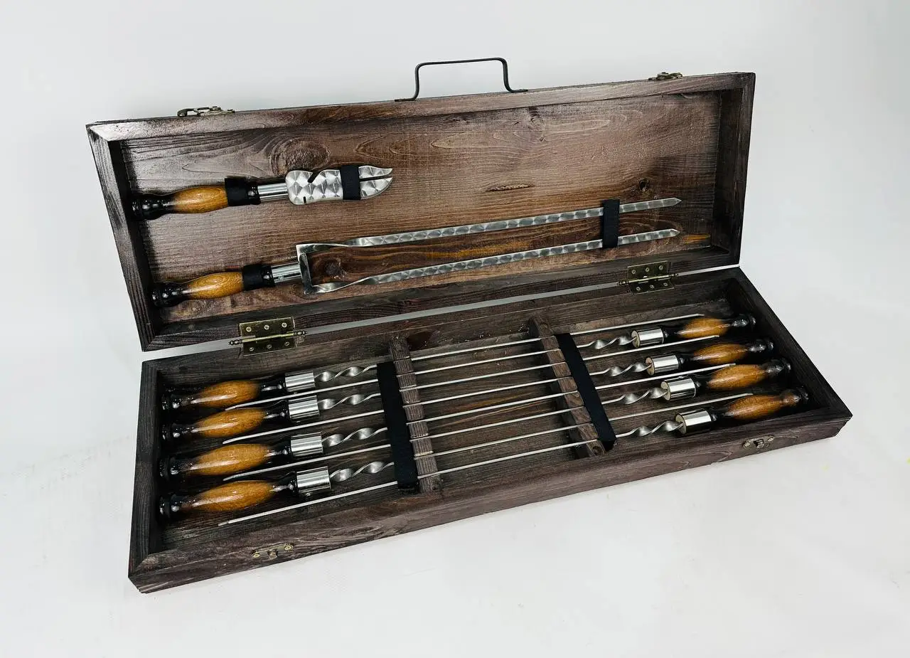 Набір шампурів у кейсі Преміум середній дерев'яний з нержавіючої сталі (2-10-KS-7612) - фото 3 Набір шампурів у кейсі Преміум середній дерев'яний з нержавіючої сталі (2-10-KS-7612) - фото 3