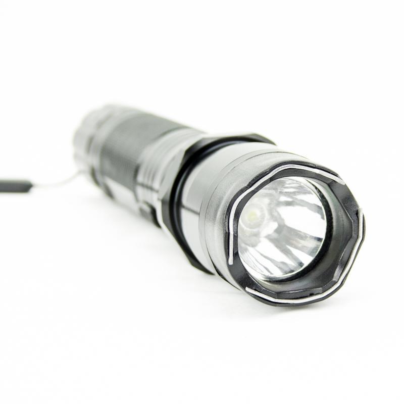 Ліхтарик Wellamart з відлякувачем (C460)