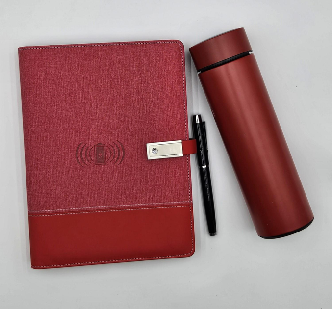Блокнот с беспроводной зарядкой/термосом/флешка 16 Гб Красный Блокнот с беспроводной зарядкой/термосом/флешка 16 Гб Красный