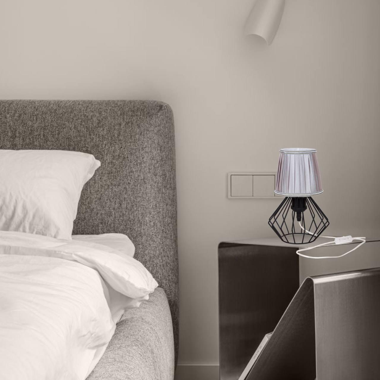 Лампа/нічник настільна зі абажуром Срібний (56-T108F03 BK+SL) - фото 4