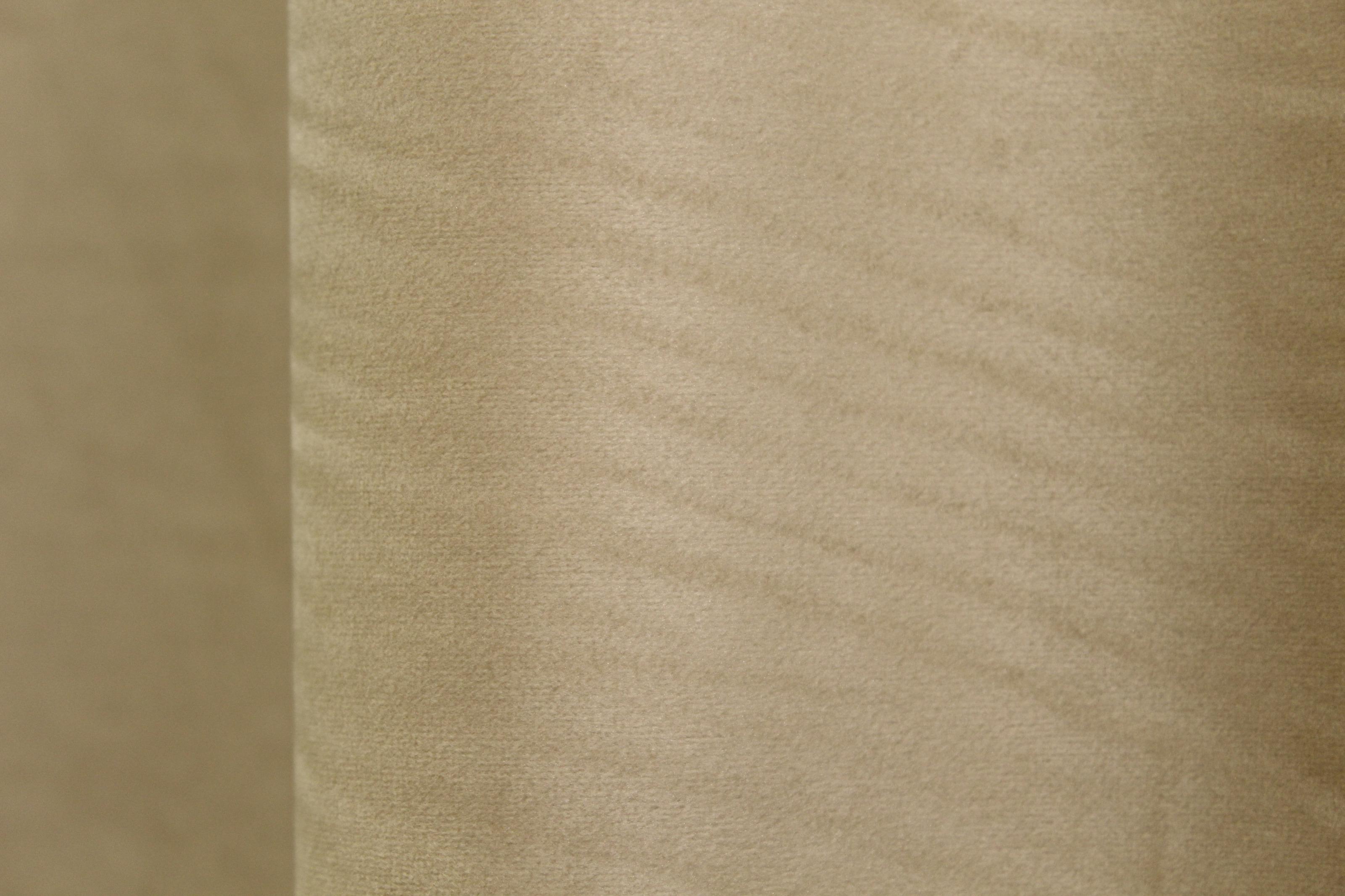 Комплект штор VR-Textil № 1038ш бархат 150х295 см 2 шт. Золотистый (30-851) - фото 8 Комплект штор VR-Textil № 1038ш бархат 150х295 см 2 шт. Золотистый (30-851) - фото 8