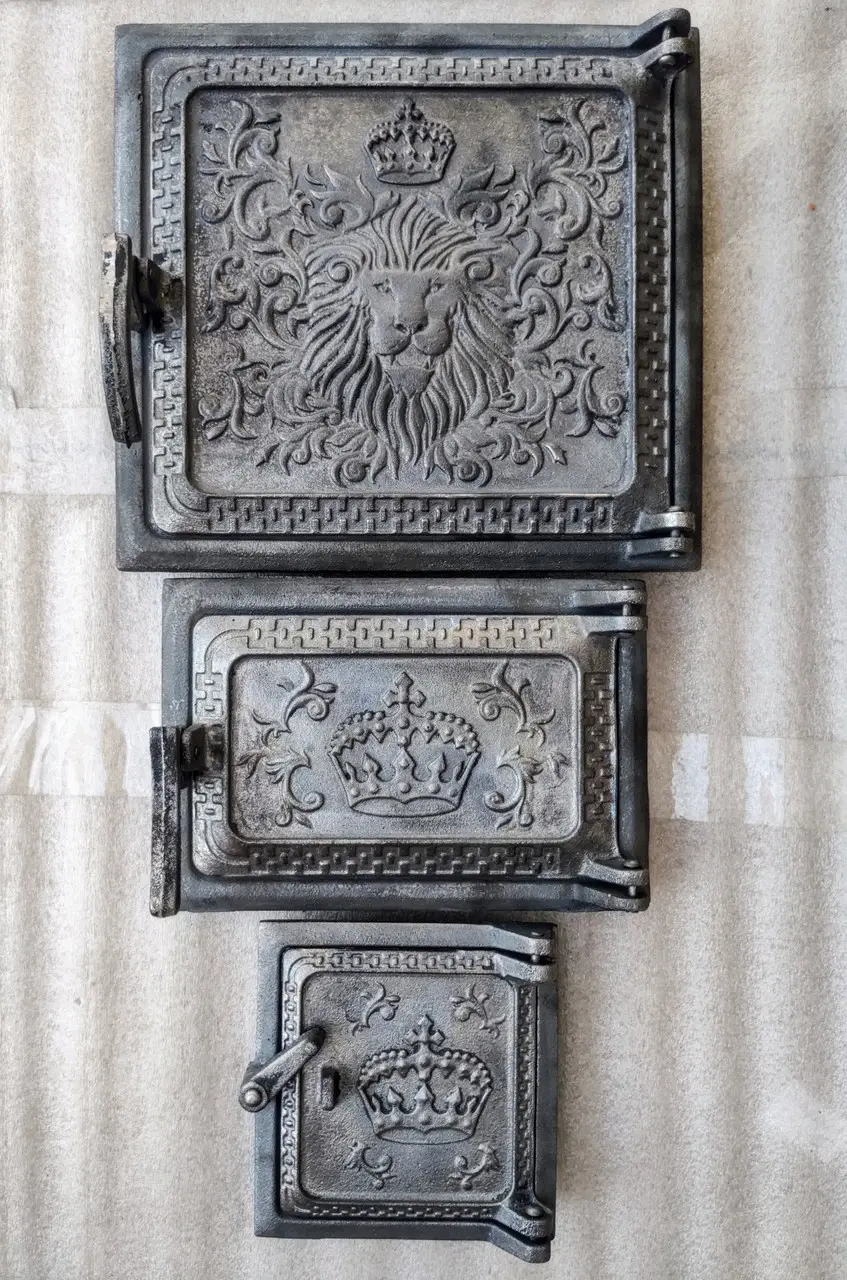 Комплект чугунныхдверей Бастилия стандарт 3 шт.