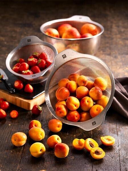 Сито Zwilling 18/10 нержавіюча сталь 20 см (39643-020-0) - фото 4 Сито Zwilling 18/10 нержавіюча сталь 20 см (39643-020-0) - фото 4