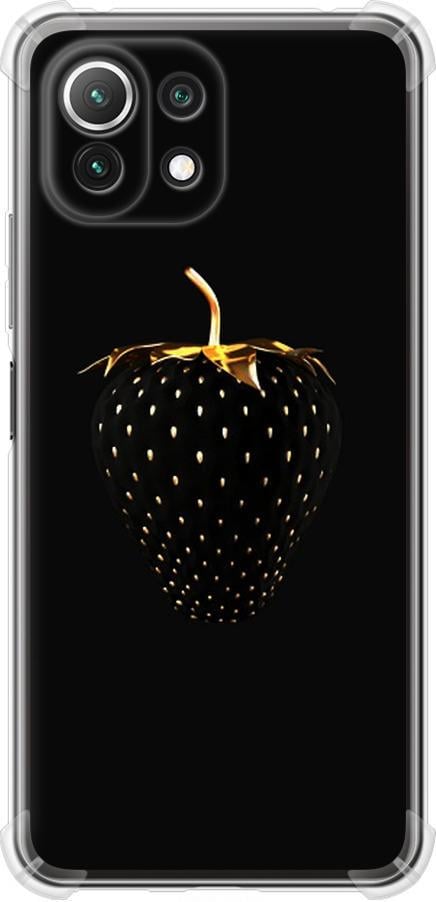 Чехол на Xiaomi Mi 11 Lite Черная клубника (3585sp-2281-42517)
