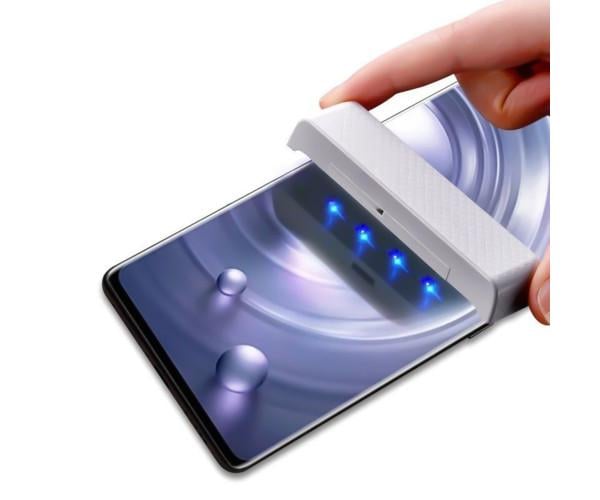 Защитное стекло 3D Tempered Glass UV для Motorola Edge 50 Ultra с клеем и лампой - фото 3