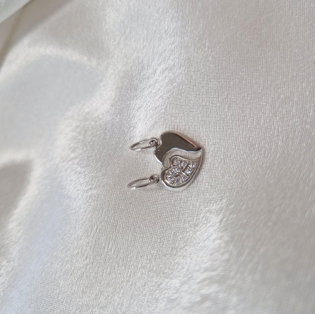 Підвіска парна серце в білих каменях срібло 925 проби родоване 1,90 г (3089r) - фото 3 Підвіска парна серце в білих каменях срібло 925 проби родоване 1,90 г (3089r) - фото 3