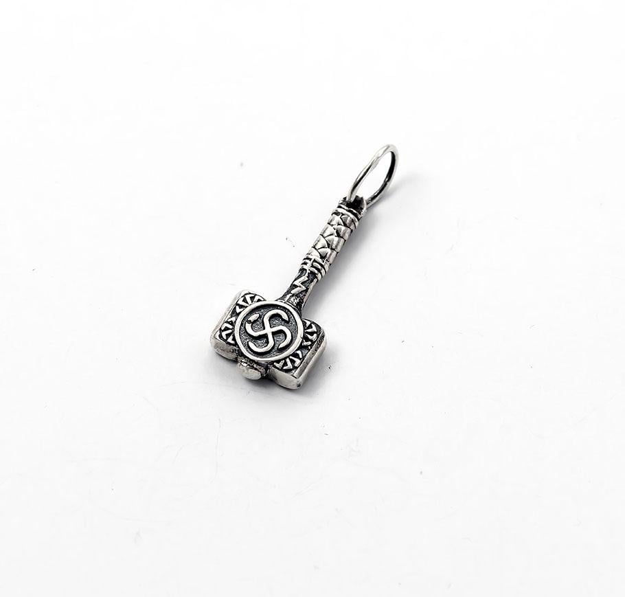 Кулон оберег Maxi Silver 8944 Молот тора и яровиков (88944)