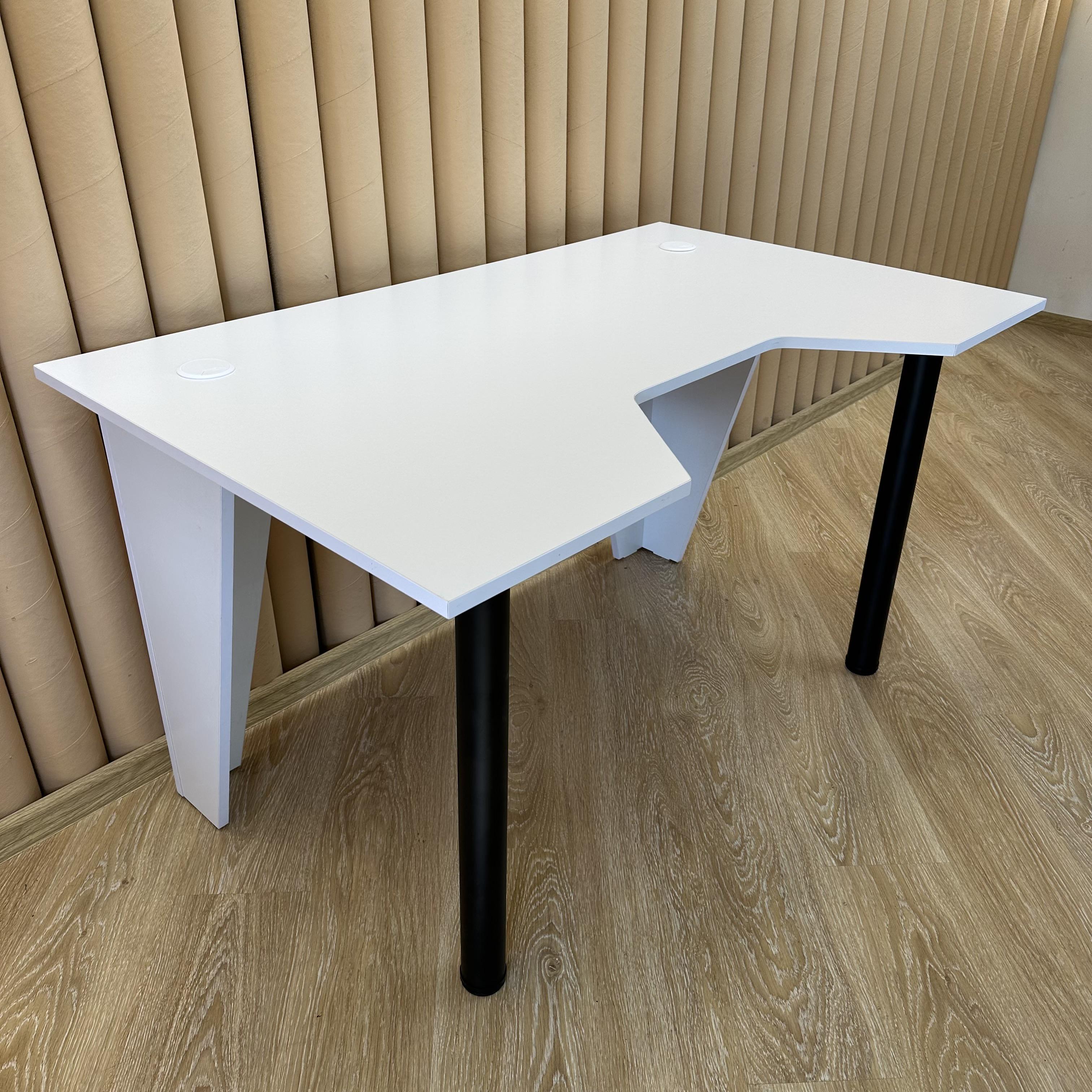 Стол компьютерный геймерский Drom Square с подставкой для ПК Белый - фото 4