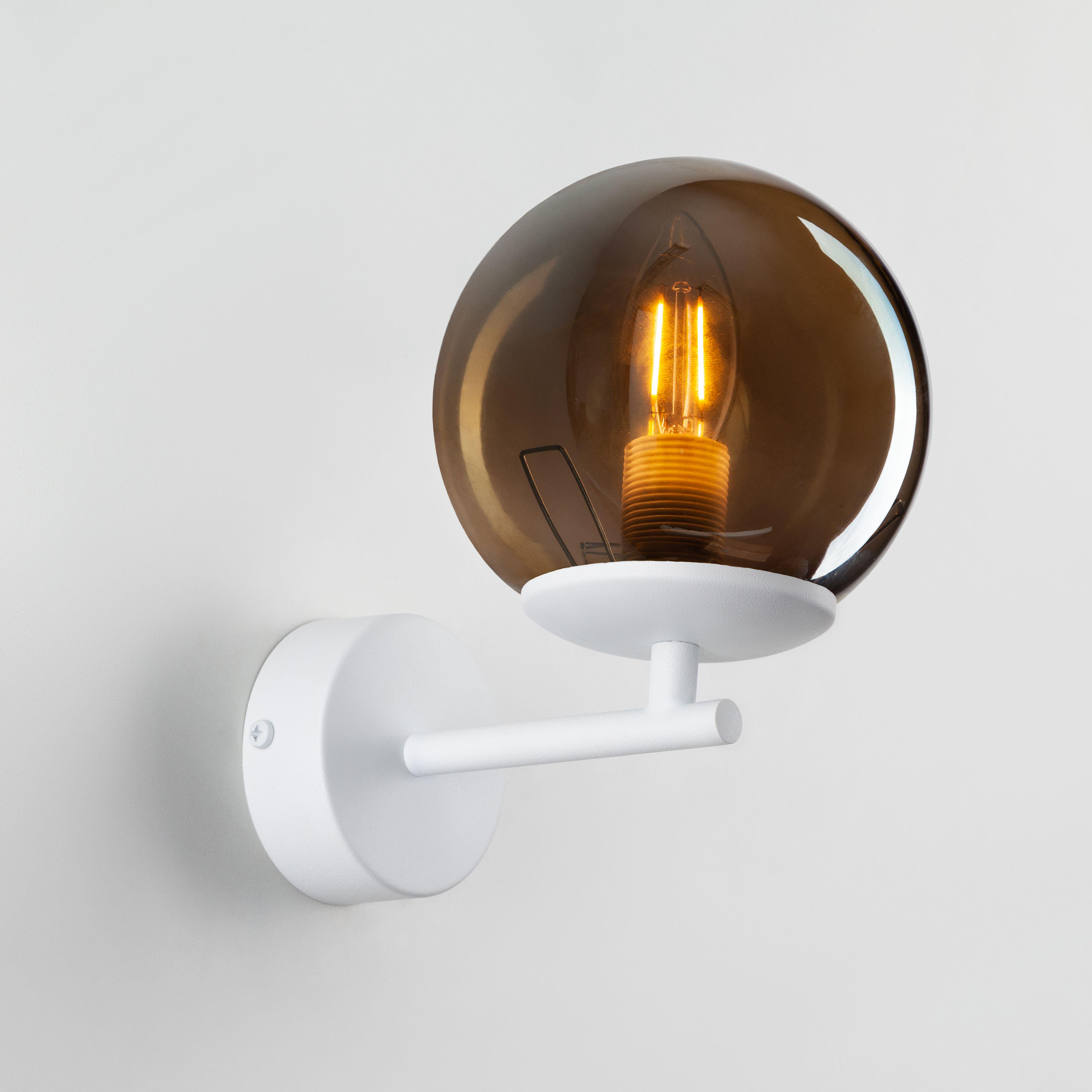 Бра Frost 40 Вт Белый (140120.01.69) Бра Frost 40 Вт Белый (140120.01.69)