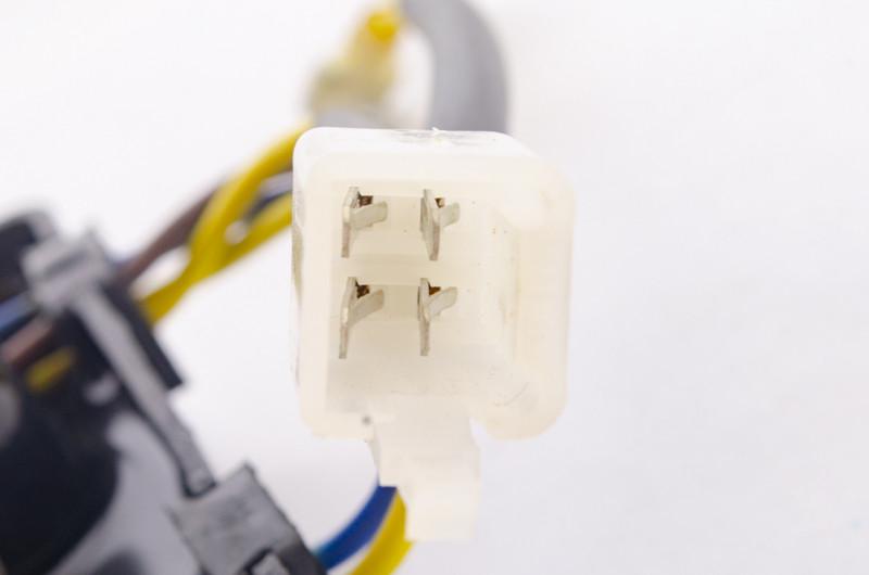 Регулятор напряжения автоматический прямой для генераторов AVR 250V 330mkF 2 кВт-3 кВт (4527) - фото 4 Регулятор напряжения автоматический прямой для генераторов AVR 250V 330mkF 2 кВт-3 кВт (4527) - фото 4