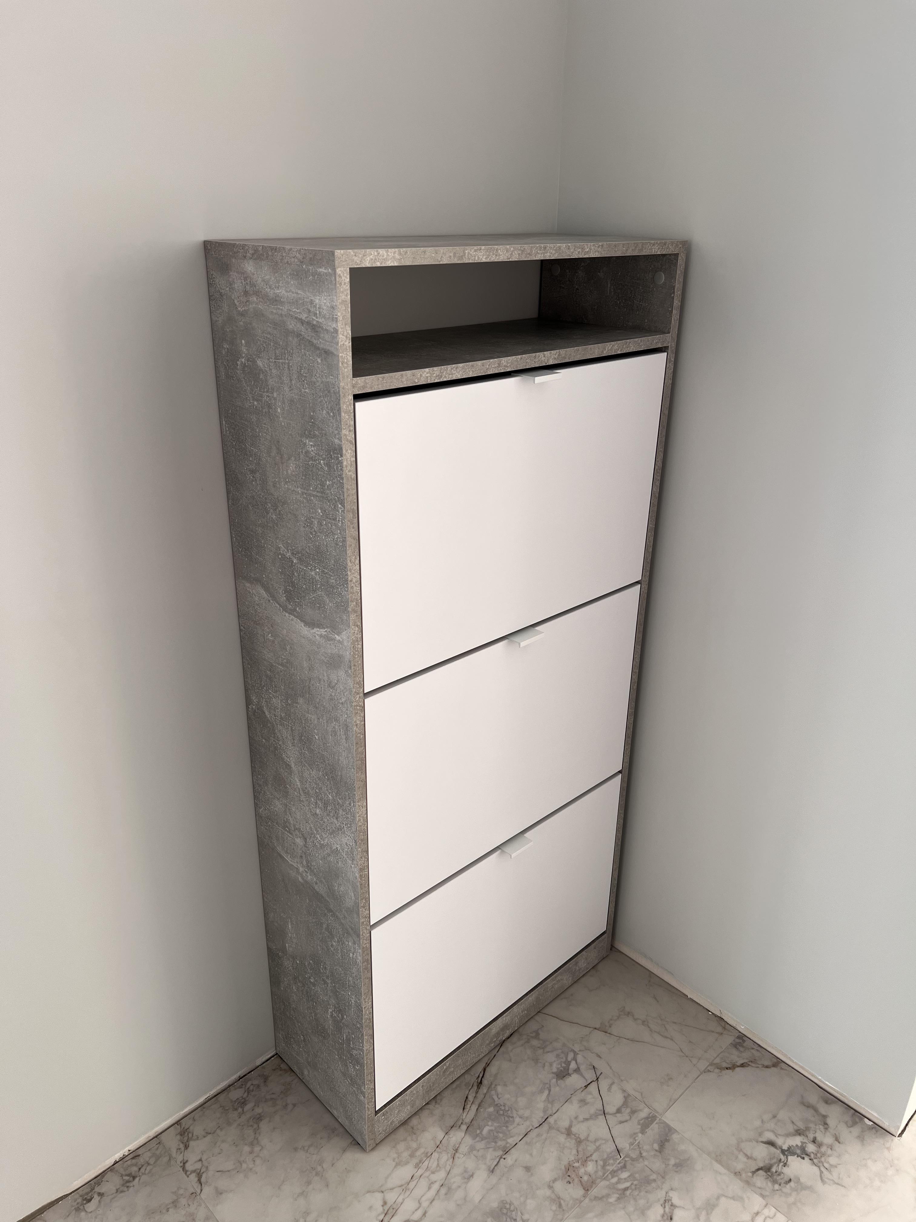 Тумба для обуви HOME CREATION на 3 отдела Серый бетон/белый (ART2157) Тумба для обуви HOME CREATION на 3 отдела Серый бетон/белый (ART2157)