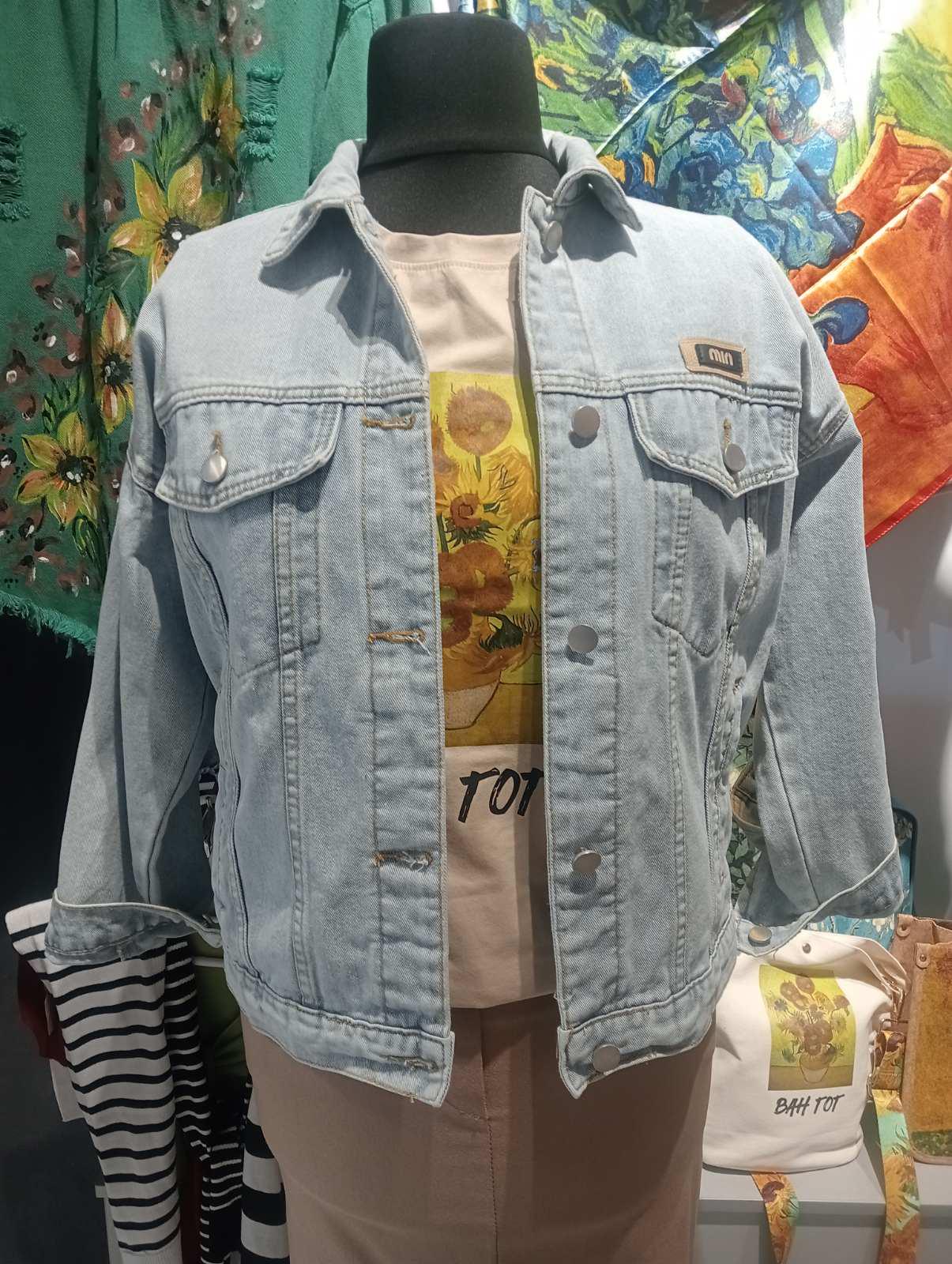 Куртка жіноча джинсова з художнім принтом Мигдаль (00160) - фото 4 Куртка жіноча джинсова з художнім принтом Мигдаль (00160) - фото 4