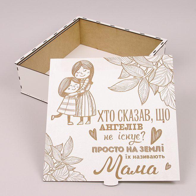 Коробка подарочная Flora "Хто сказав, що Ангелів не існує?" квадратная Белый (33283) - фото 2 Коробка подарочная Flora "Хто сказав, що Ангелів не існує?" квадратная Белый (33283) - фото 2
