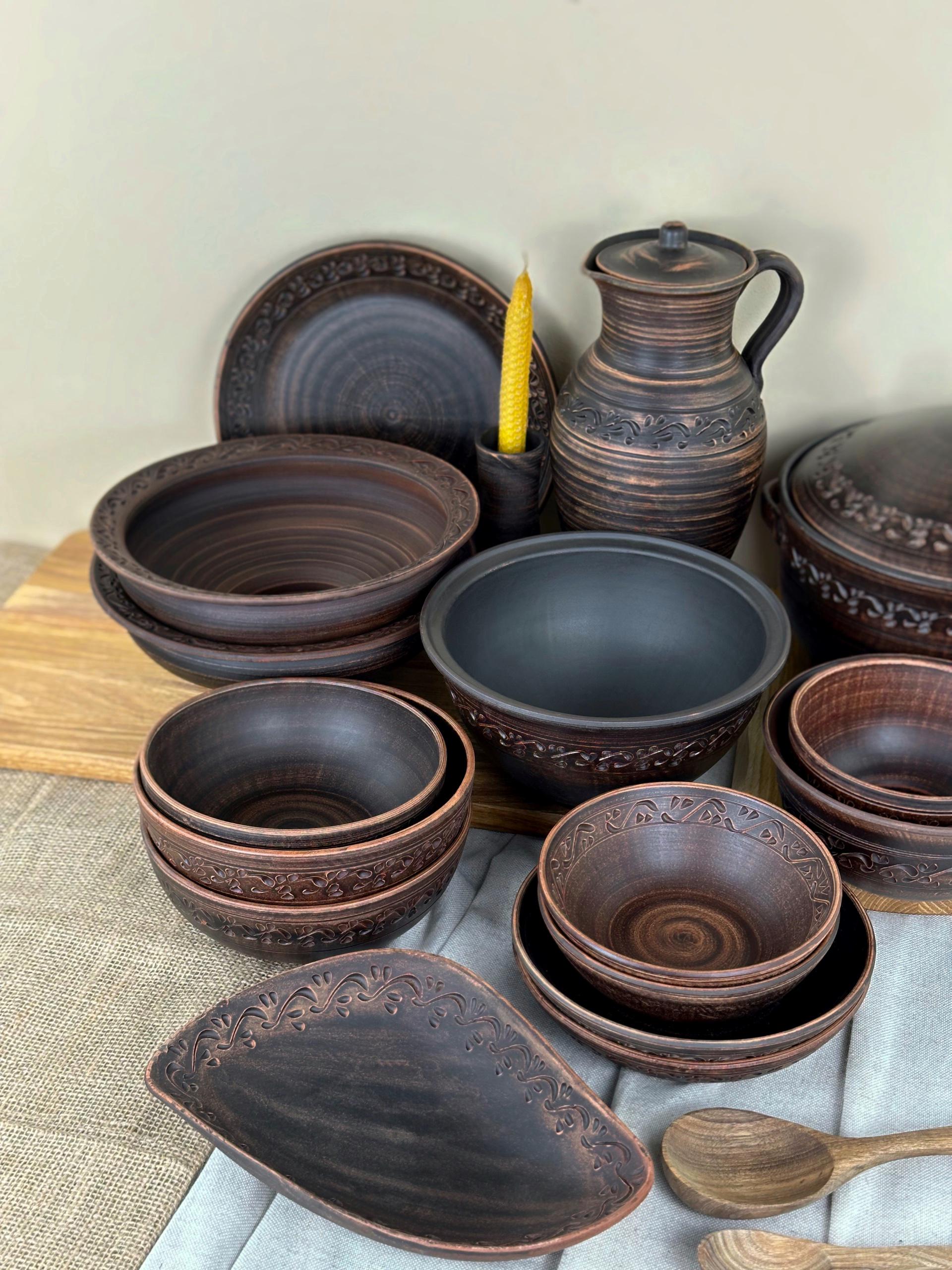 Набор керамической глиняной посуды Рождественский Двенадцать блюд большой декор (3129-4) - фото 3