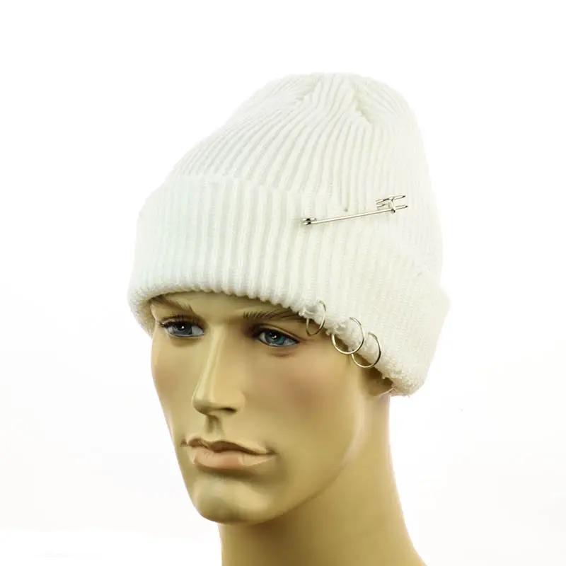 Шапка-біні Рвана з кільцями та шпилькою Білий