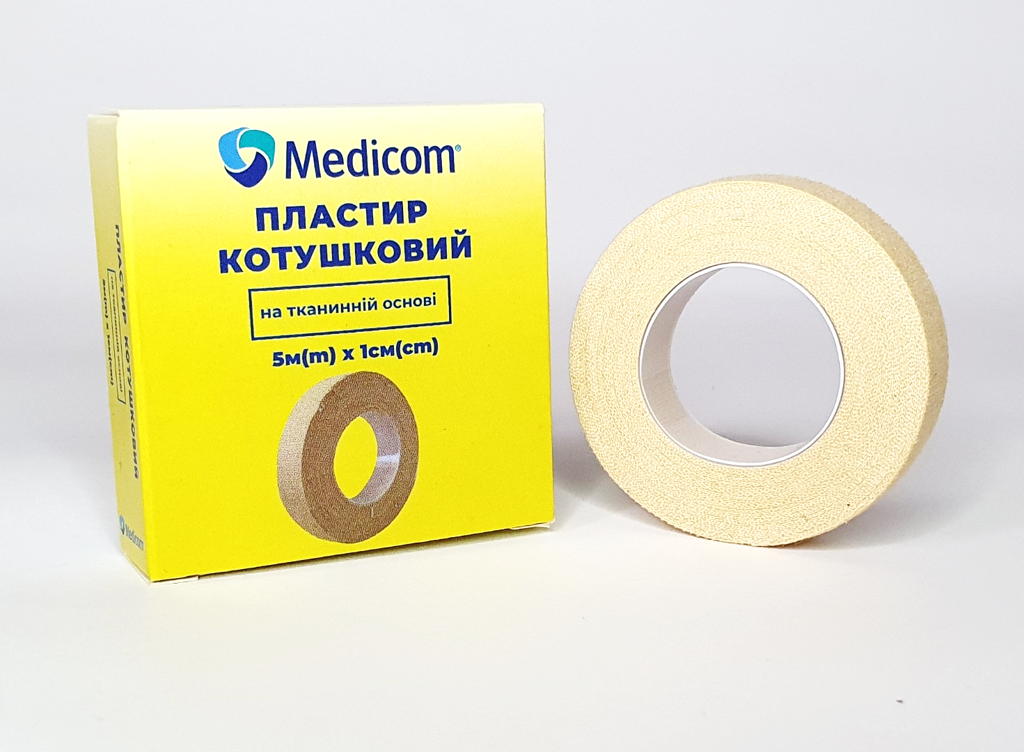 Пластир медичний котушковий Medicom на тканинній основі розмір 5 м х 1 см