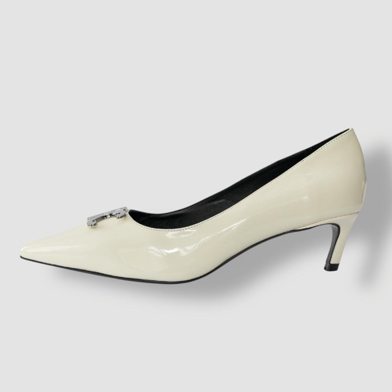 Туфлі жіночі повсякденні Celine шкіряні р. 38 Білий (2797308394) - фото 2 Туфлі жіночі повсякденні Celine шкіряні р. 38 Білий (2797308394) - фото 2