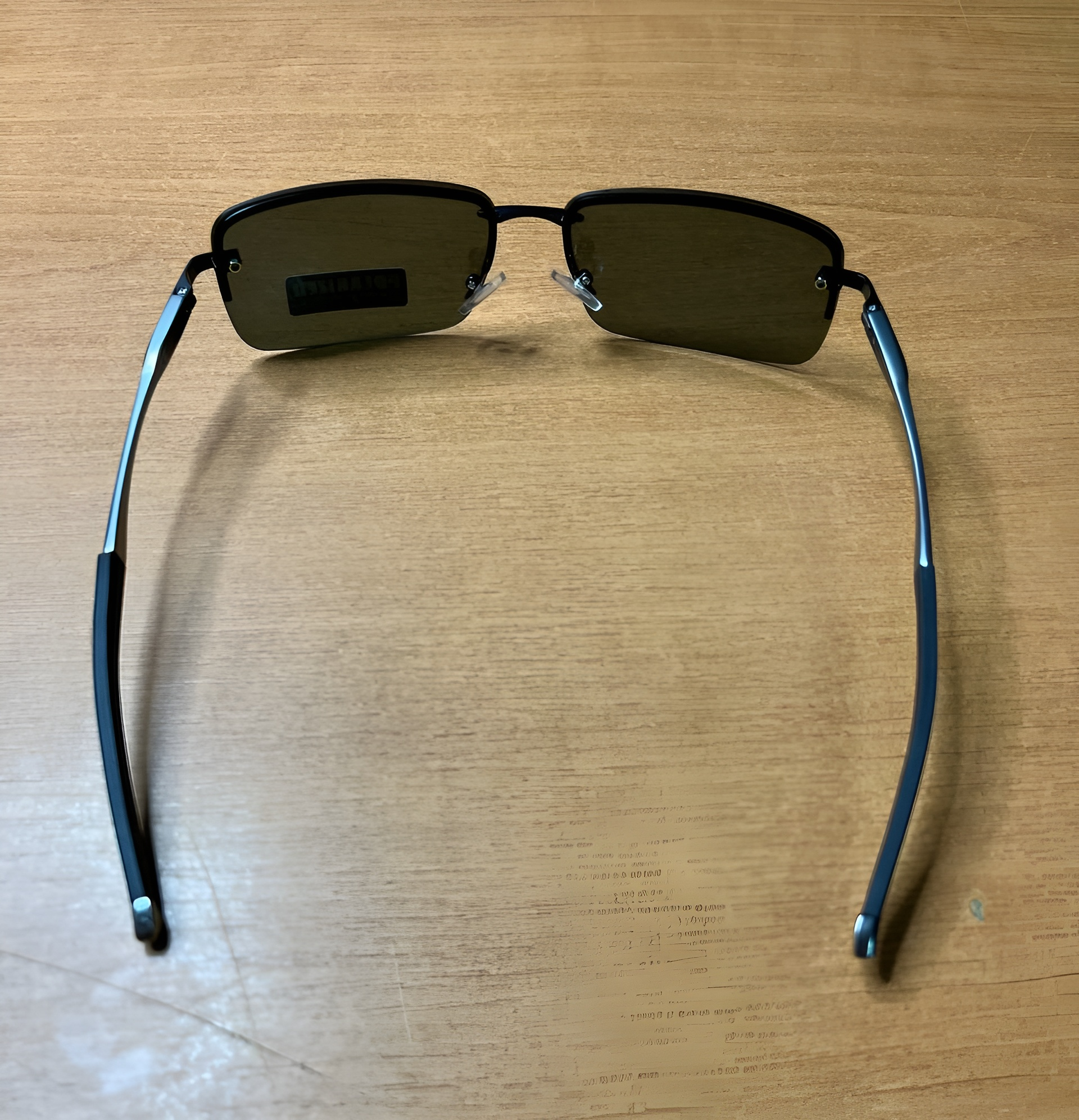 Сонцезахисні окуляри чоловічі Polaroid поляризаційні антиблікові квадратні Чорний матовий/Сіро-зелений (9e1f34a0) - фото 8