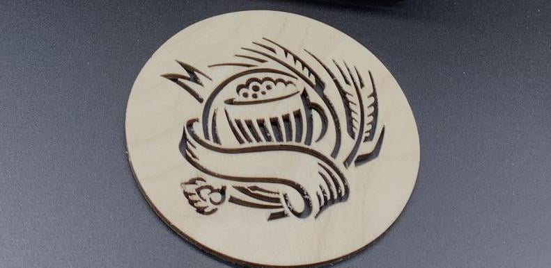 Подставка под горячее деревянная с резьбой Колоски 10х10 см Дерево (Х-139)