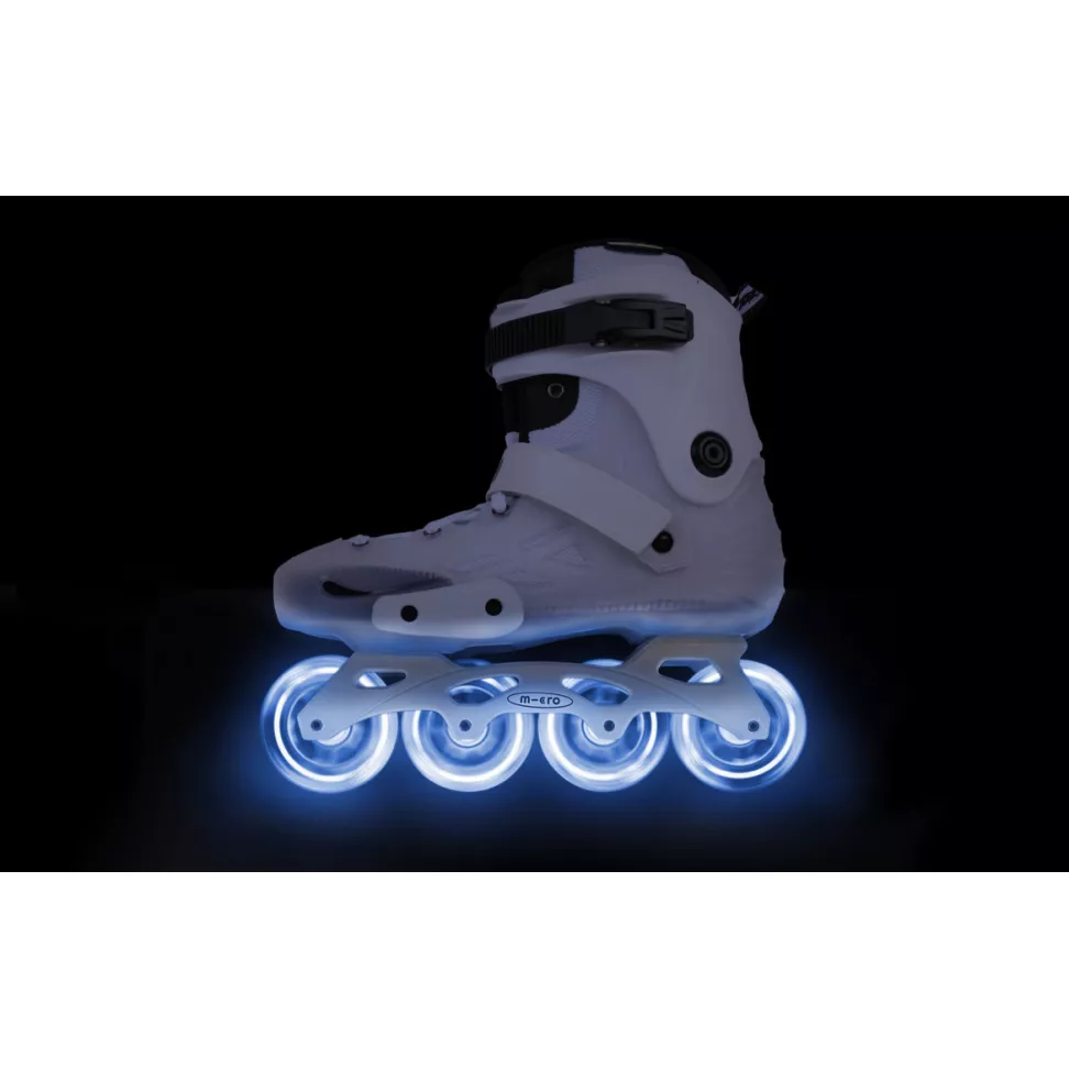 Роликові ковзани Micro MT4 Flash р. 37-38 White (24416599) - фото 2 Роликові ковзани Micro MT4 Flash р. 37-38 White (24416599) - фото 2