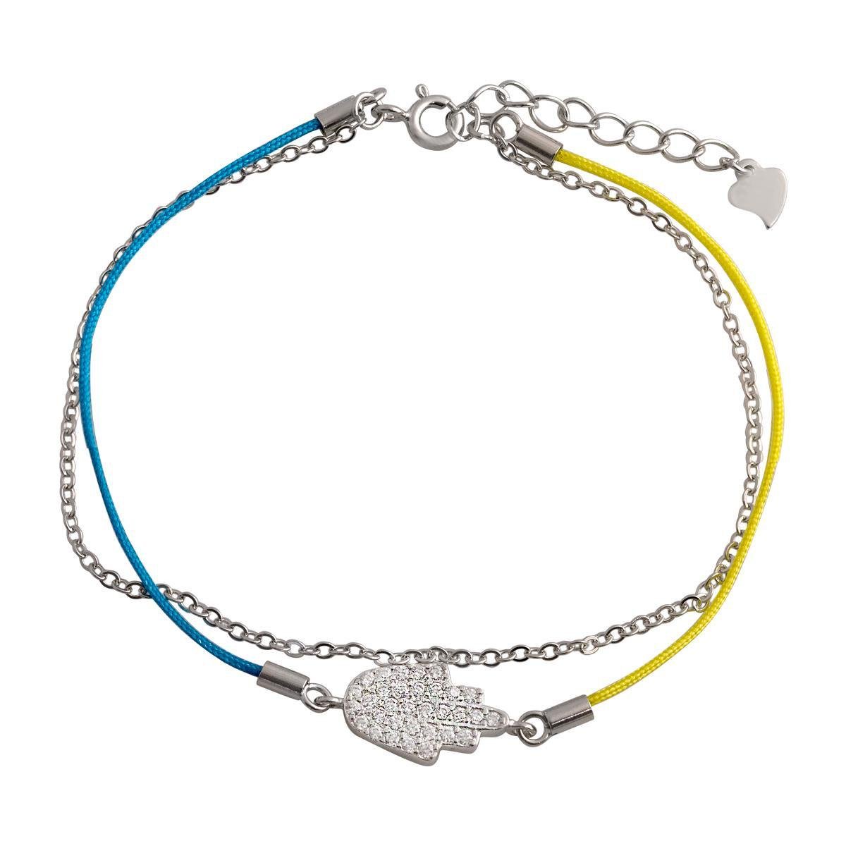 Браслет на руке с символом руки