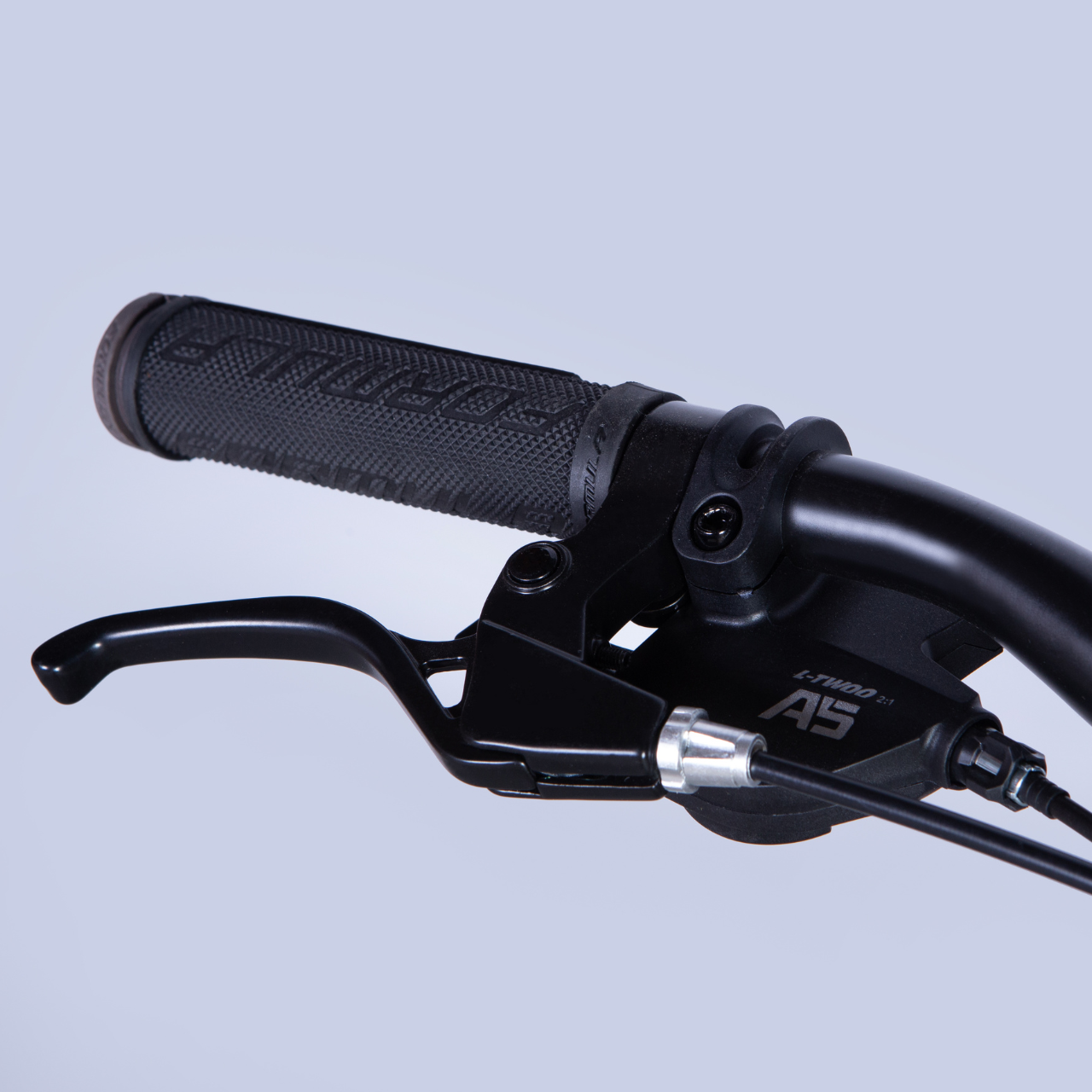 Велосипед підлітковий Formula ZEPHYR 3.0 DD CS AL 26" 14" 2025 Сіро-зелений - фото 5 Велосипед підлітковий Formula ZEPHYR 3.0 DD CS AL 26" 14" 2025 Сіро-зелений - фото 5