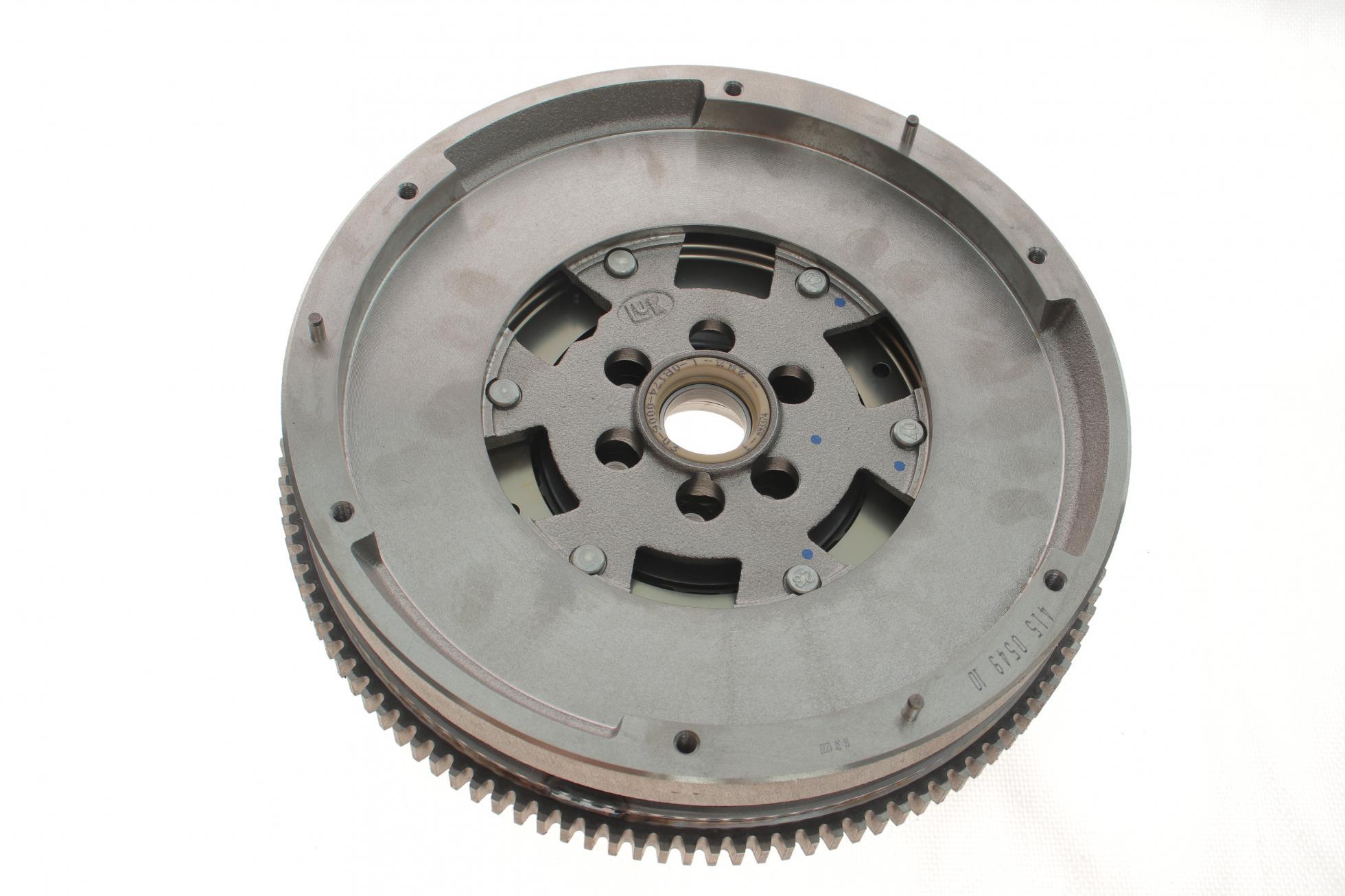 Маховик LUK 415 0549 10