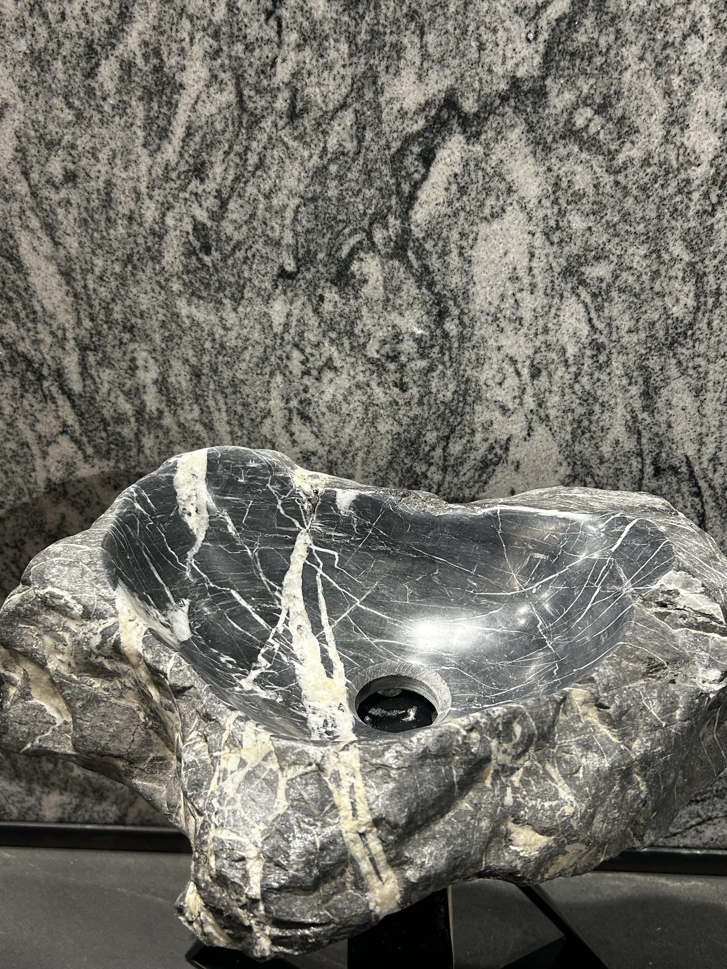 Умивальник мармуровий MARKAM темний 46х37х13 см (13736772)