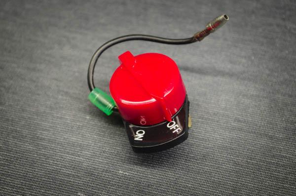 Кнопка вкл/викл з одним проводом для вібротрамбовки 6,5 к.с. (1187)