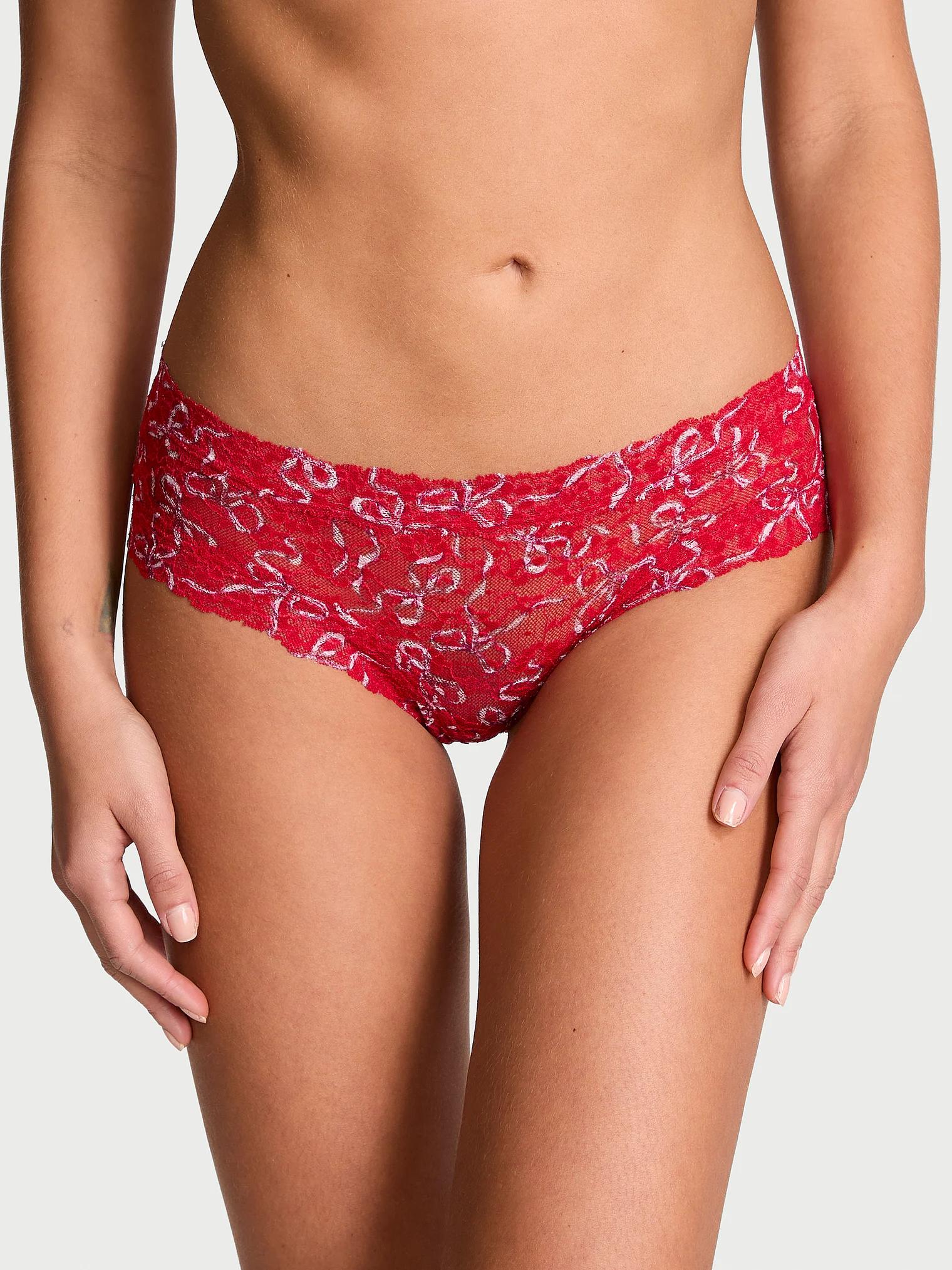 Трусики женские Чики Victoria's Secret Posey Lace Cheeky Panty М Красный (26963479) Трусики женские Чики Victoria's Secret Posey Lace Cheeky Panty М Красный (26963479)