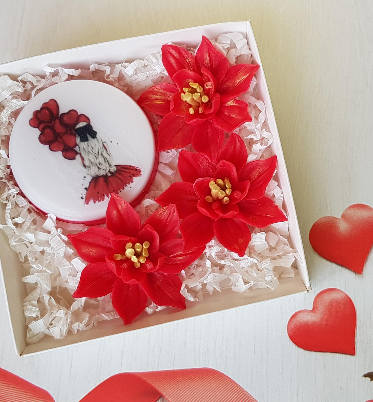 Мыло сувенирное подарочный набор Девушка с шариками (AS00049) Мыло сувенирное подарочный набор Девушка с шариками (AS00049)