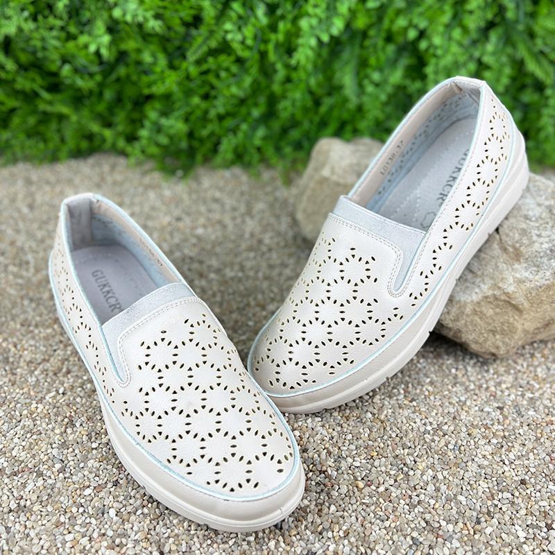 Мокасини жіночі Е-0011038 перфорована шкіра р. 40 25,5 см Бежевий (25330881)