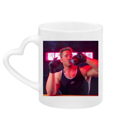 Чашка с ручкой в виде сердца Билли пьет пиво 320 мл Белый (13816057-1-186167)