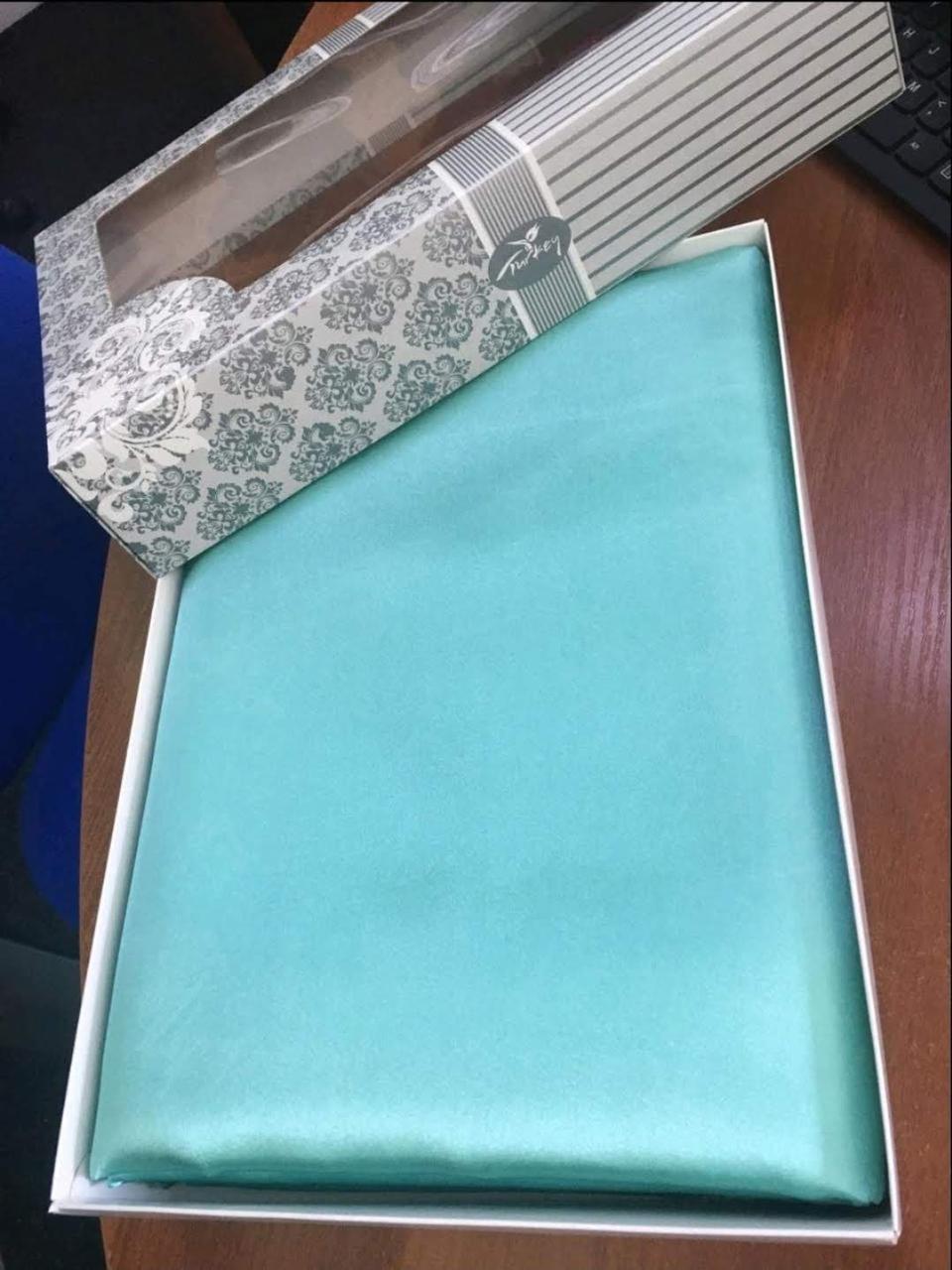 Комплект постільної білизни Moka Textile євро 2 наволочки 50х70 см/70х70 см Біло-бірюзовий (2392407214) - фото 2 Комплект постільної білизни Moka Textile євро 2 наволочки 50х70 см/70х70 см Біло-бірюзовий (2392407214) - фото 2