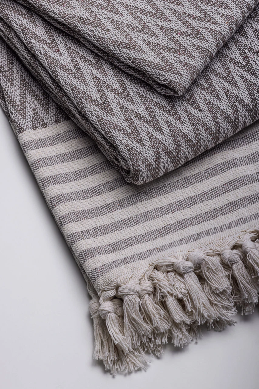 Плед HYGG Electro евро 200х230 см Светло-коричневый (317282) Плед HYGG Electro евро 200х230 см Светло-коричневый (317282)