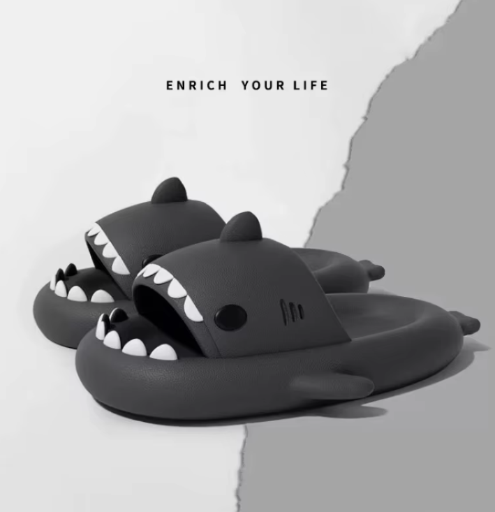 Шлепанцы Акулы р. 44/45 27,5 см Темно-серый (ТС348) - фото 2 Шлепанцы Акулы р. 44/45 27,5 см Темно-серый (ТС348) - фото 2