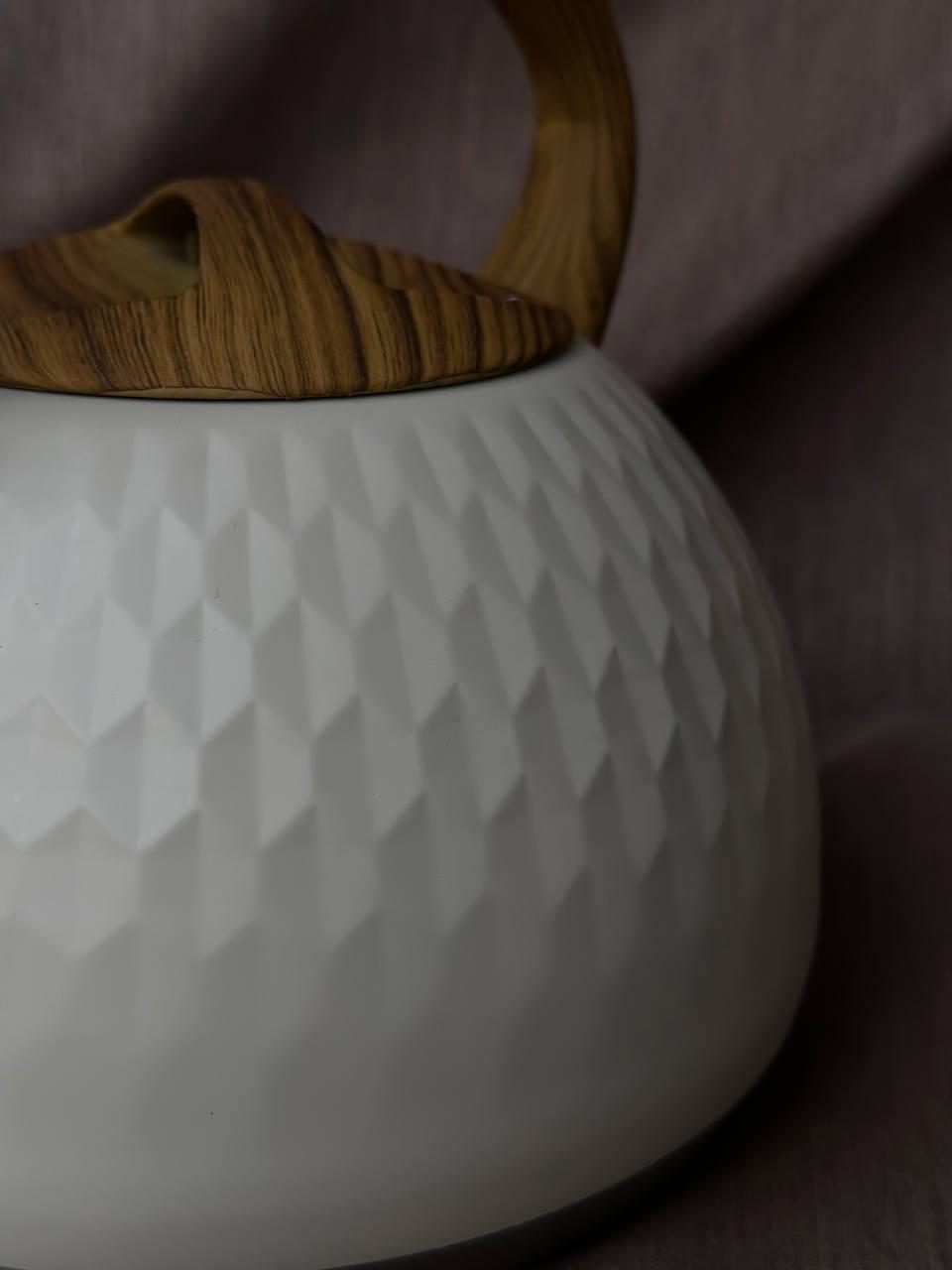 Чайник GUSTO GT-1421-28 Сириус со свистком 2,8 л Белый (20783647) - фото 2 Чайник GUSTO GT-1421-28 Сириус со свистком 2,8 л Белый (20783647) - фото 2