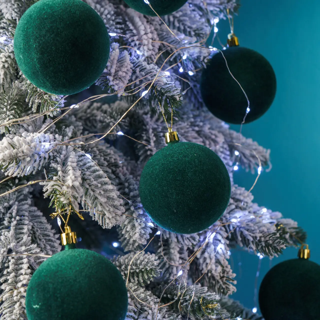 Набір куль новорічних Оксамит D-8 см 18 шт. Смарагдовий (Куля смарагд.) - фото 2 Набір куль новорічних Оксамит D-8 см 18 шт. Смарагдовий (Куля смарагд.) - фото 2