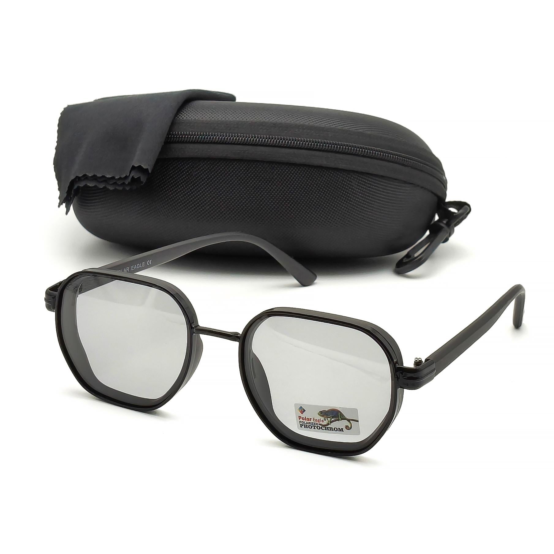 Солнцезащитные очки фотохромные Polar Eagle PE06136 с поляризацией Черный (33675672)