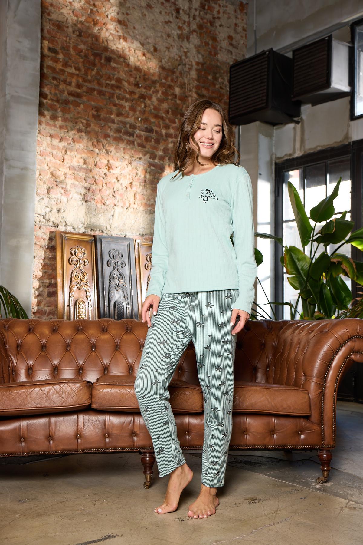 Пижама женская из утепленного интерлока Bows XL Mint (PM8852) - фото 4 Пижама женская из утепленного интерлока Bows XL Mint (PM8852) - фото 4