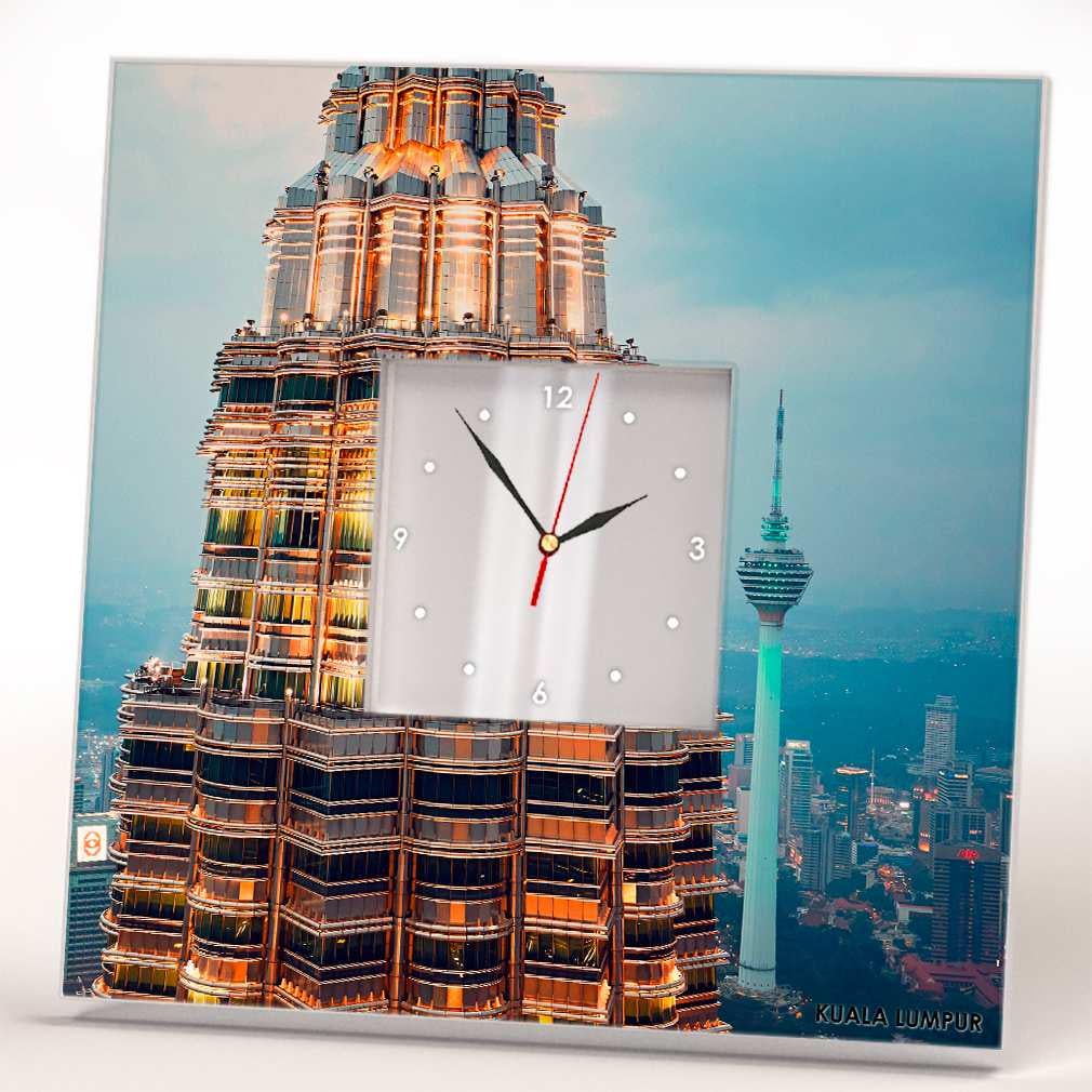 Часы настенные авторские WonderCloud Куала Лумпур 260x260 мм (C04093)
