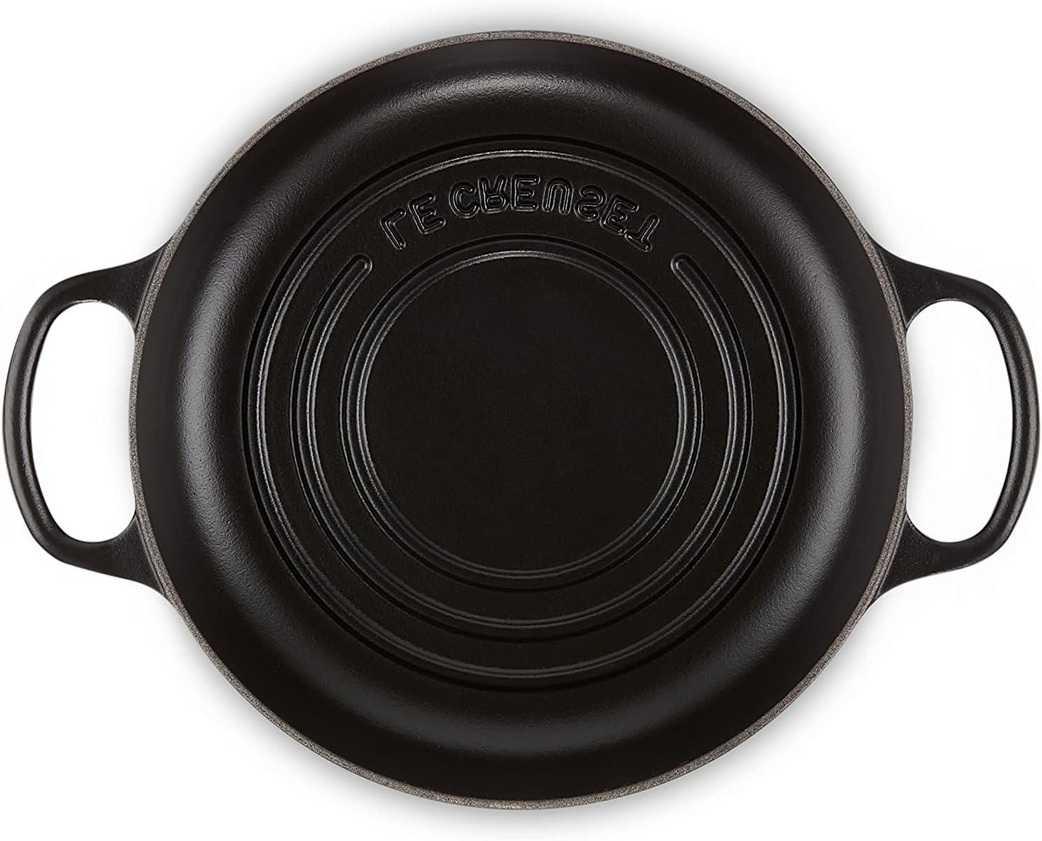 Форма для выпечки хлеба Le Creuset Signature 24 см Satin Black (21301240000430) - фото 3 Форма для выпечки хлеба Le Creuset Signature 24 см Satin Black (21301240000430) - фото 3