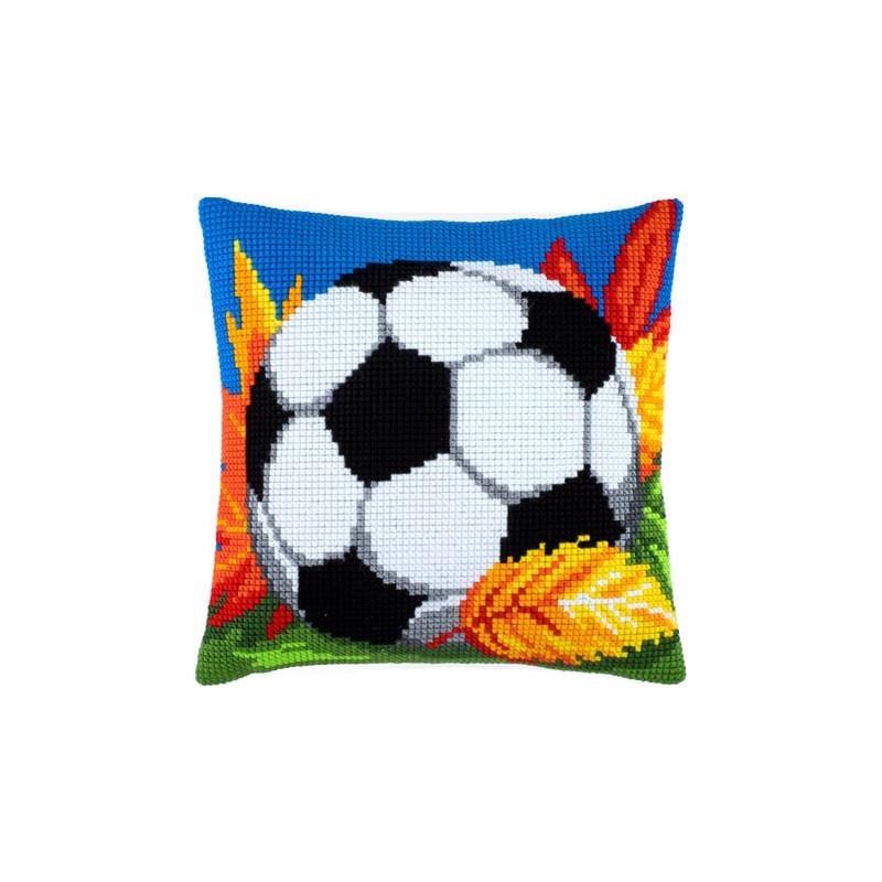 Набор для вышивания крестиком подушки Чарівниця Z-36 Футбольный мяч (17023)