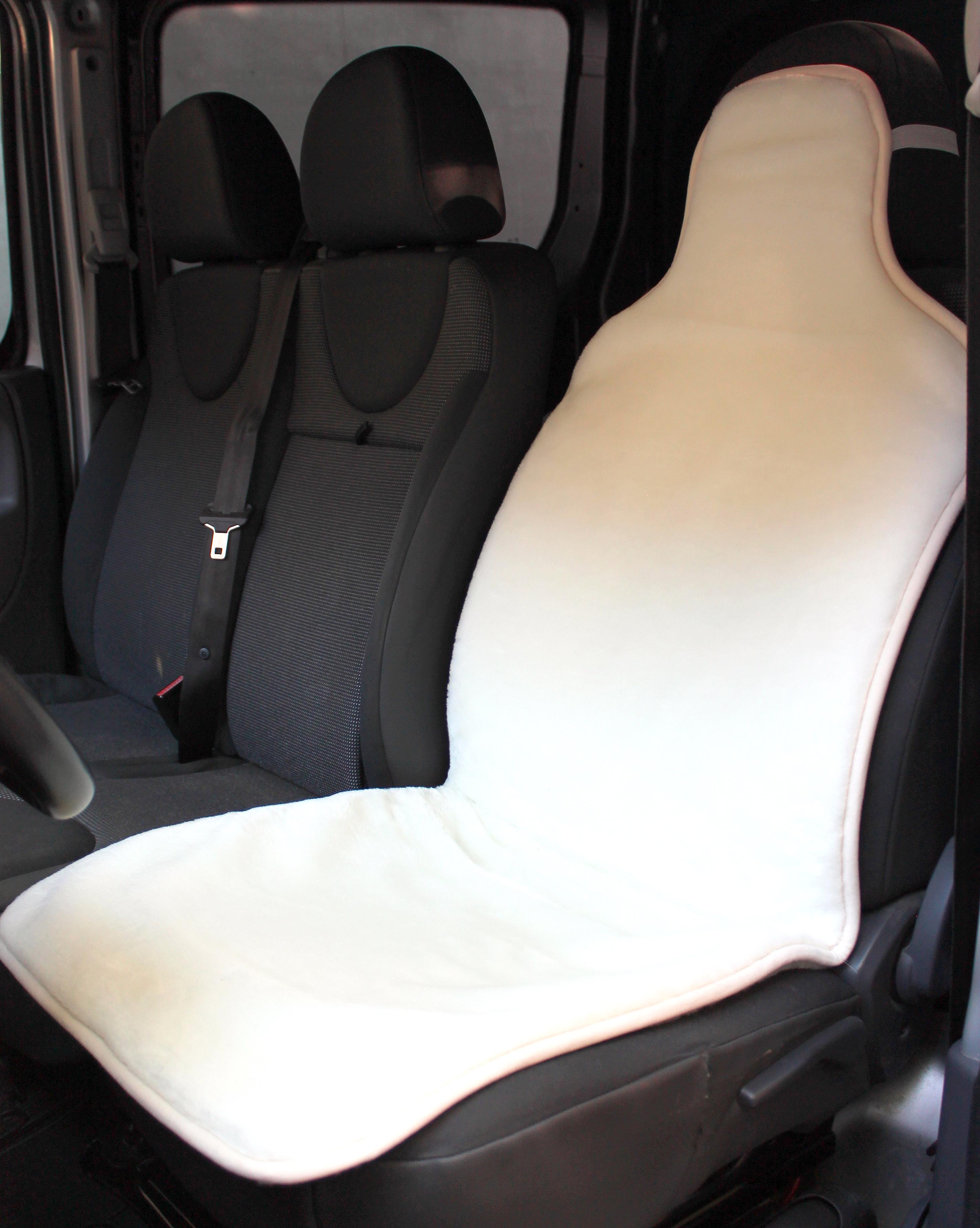 Накидки на сиденье автомобиля из овчины Sheepskin эко-шерсть 2 шт. Белый (425) Накидки на сиденье автомобиля из овчины Sheepskin эко-шерсть 2 шт. Белый (425)