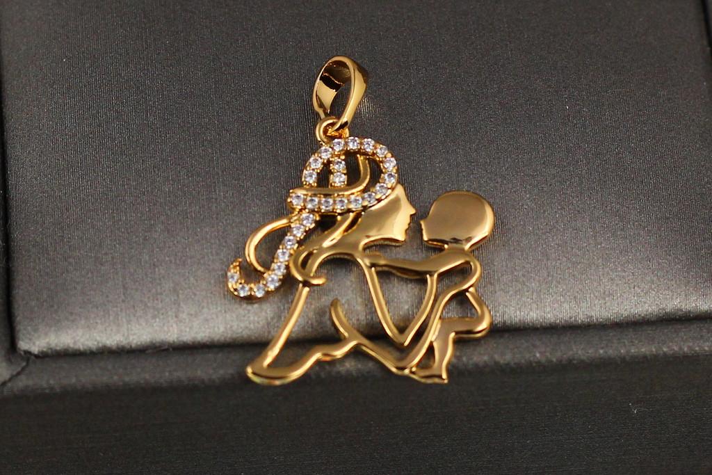Кулон Xuping Jewelry Мать с волосами и дитя из фианитов 2,2 см Золотистый
