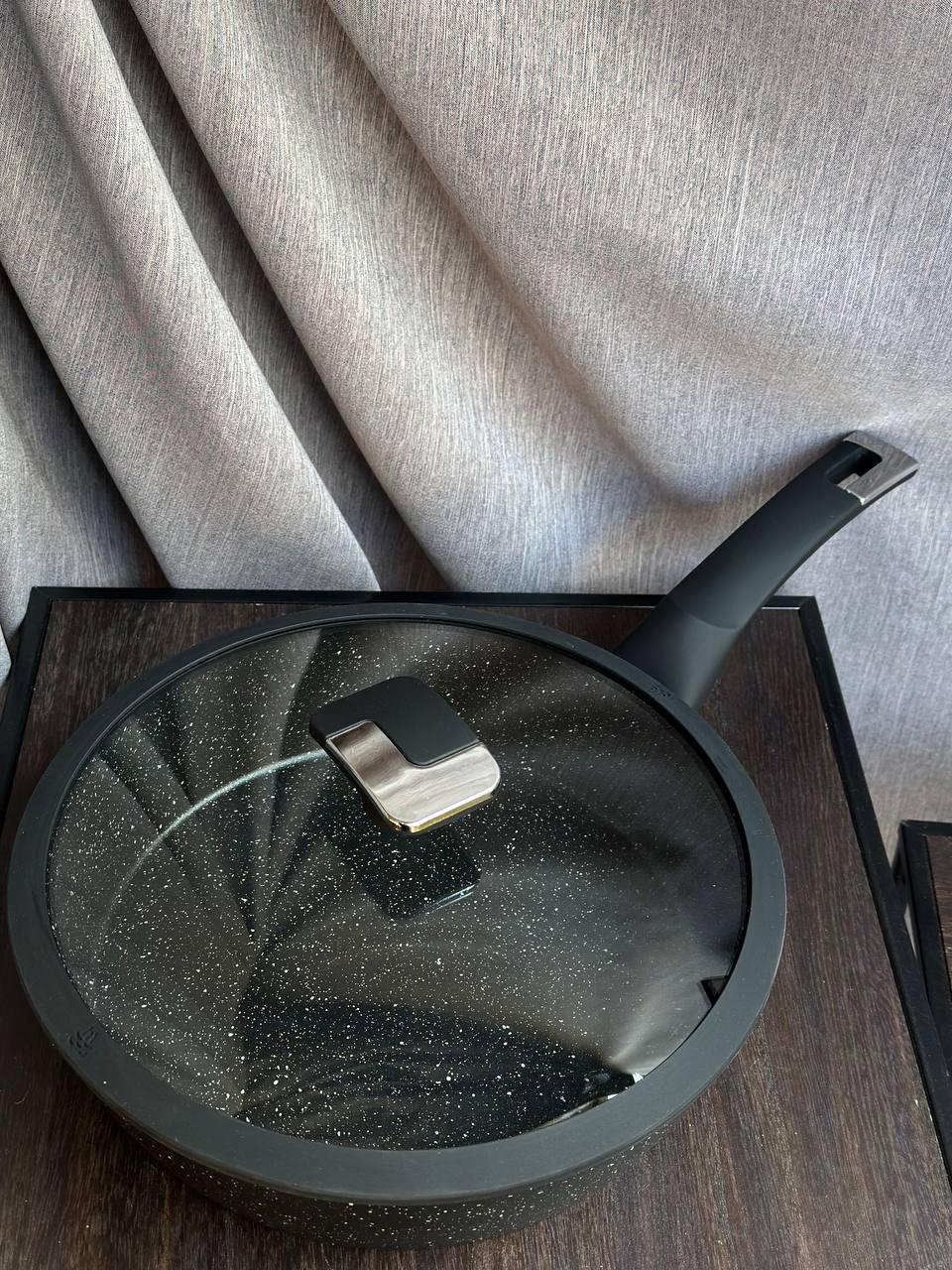 Сковорода глубокая A-PLUS 3013 с крышкой 26 см Черный (25028487)