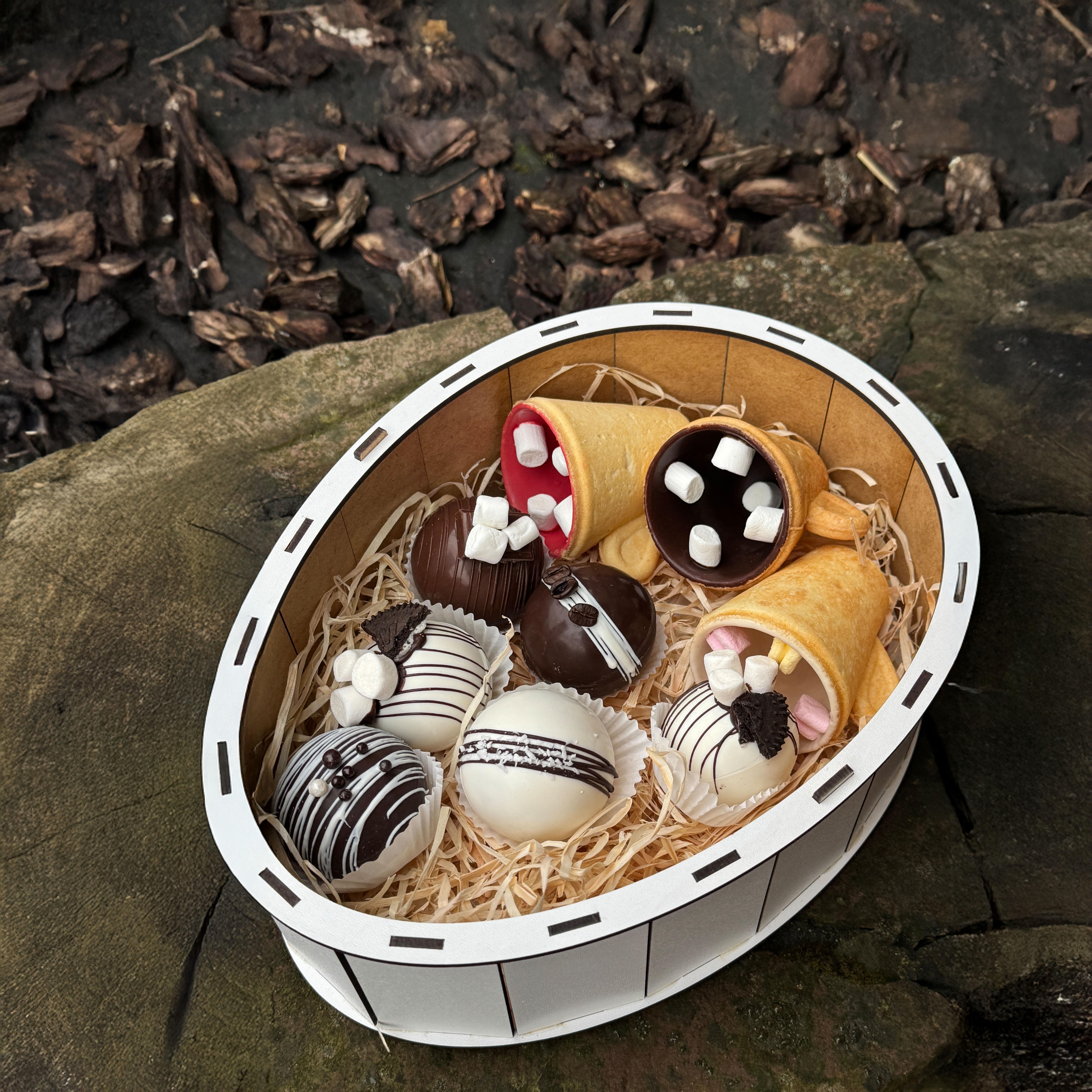 Подарочный набор 3 съедобных чашек и 6 какао бомбочек с маршмеллоу шоколадный подарок Киндер сюрприз (Е500238)