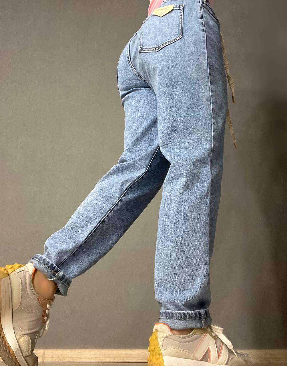 Джинси жіночі V&D 4068 МОМ jeans comfort резинка на талії стрейчеві тонкі полегшені р. 36 Блакитний (3826) - фото 7