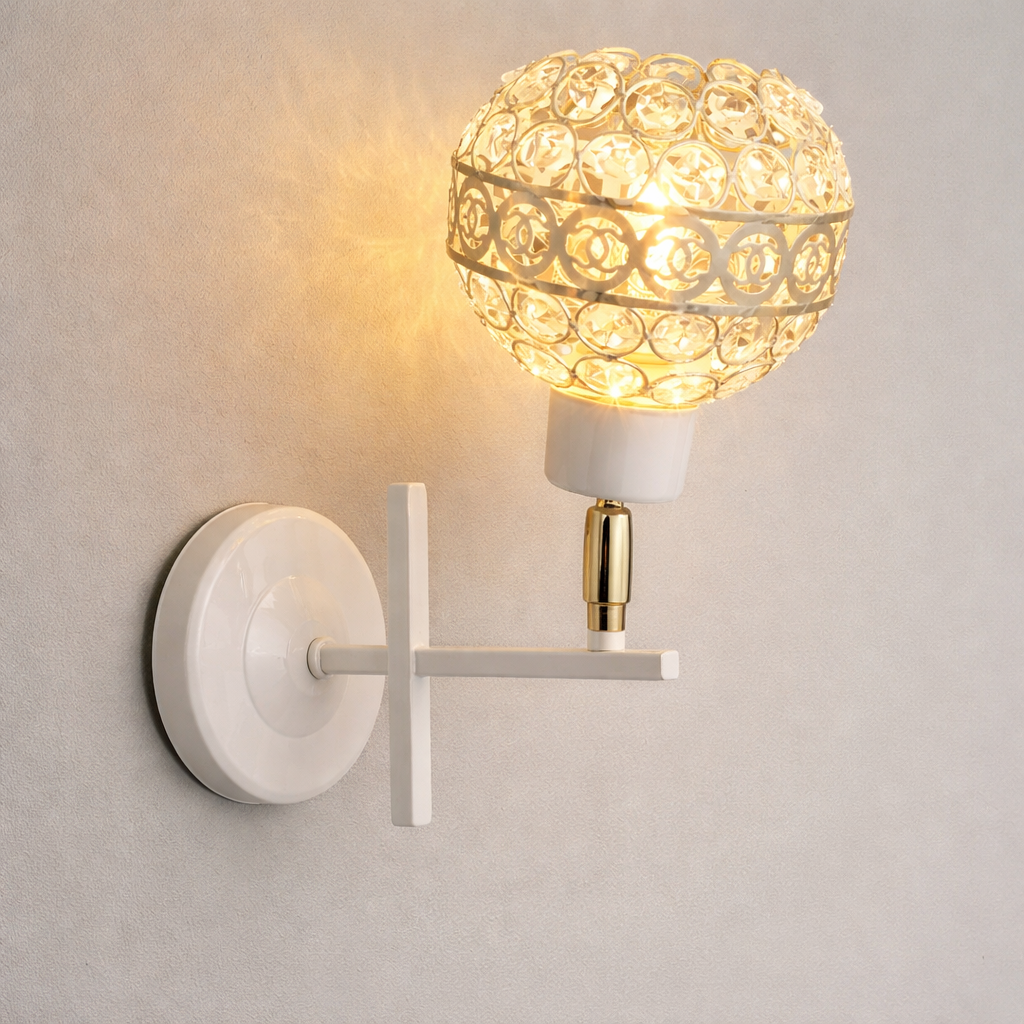 Бра Sirius с регулируемым круглым плафоном под лампу Е27 Белый/Хром (B-6971C/1)