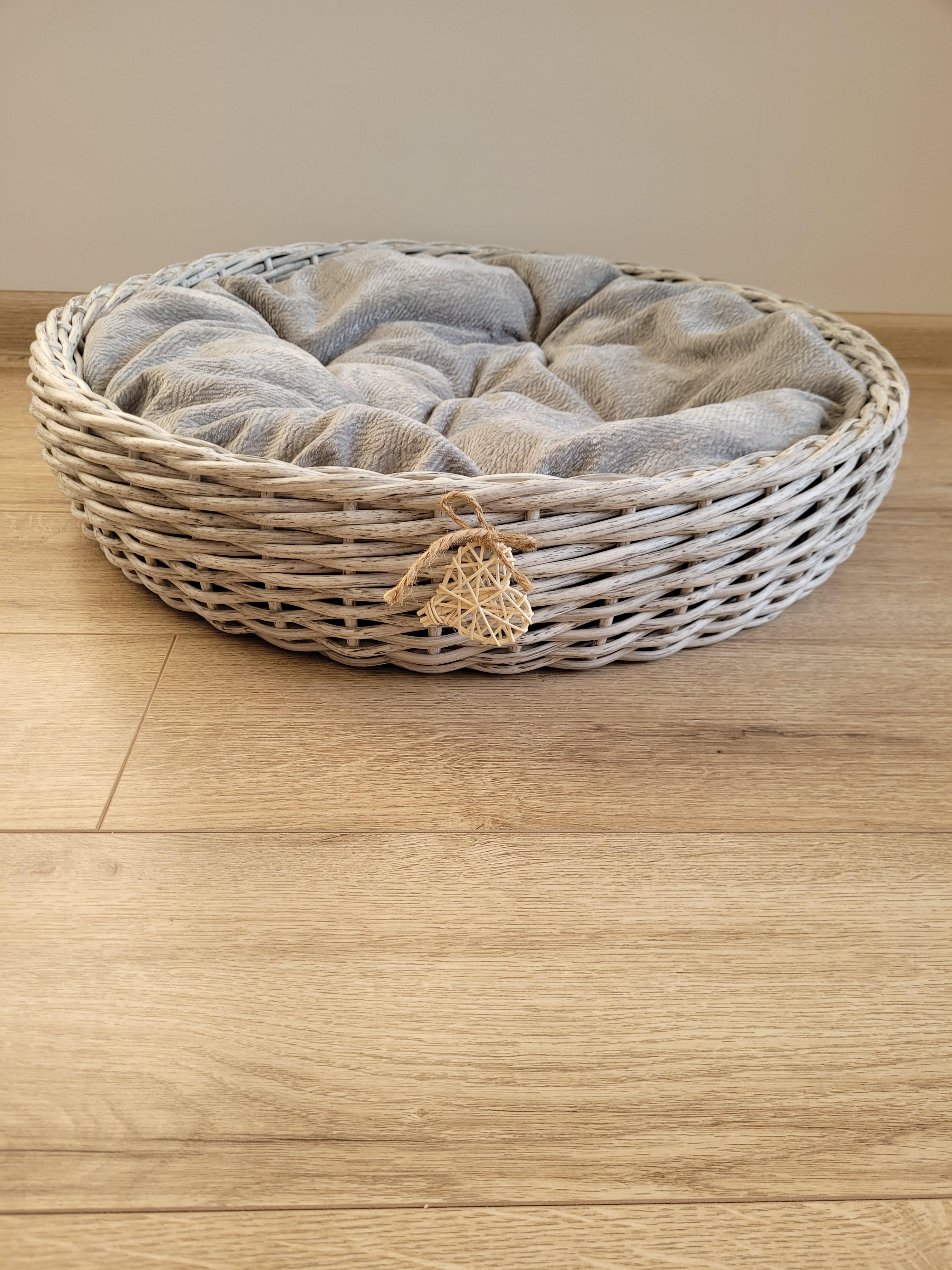 Лежак для животных из искусственного ротанга ручной работы M Белая береза (331009) - фото 2 Лежак для животных из искусственного ротанга ручной работы M Белая береза (331009) - фото 2